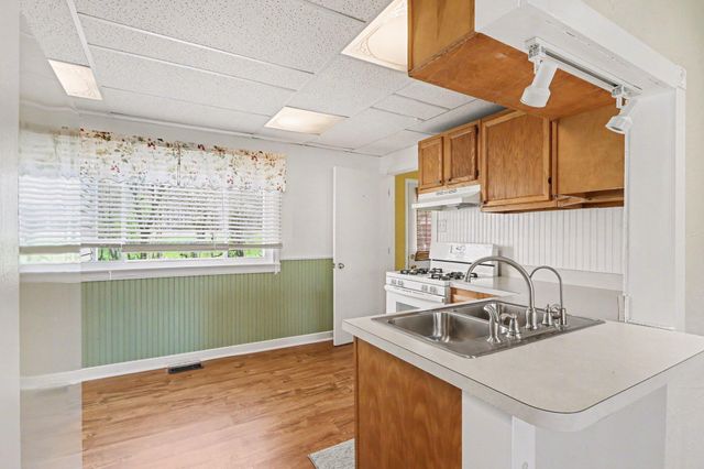 64420 Constantine Road, Constantine, MI 49042