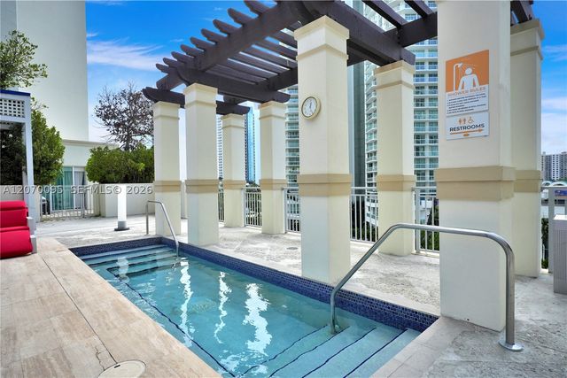 250 Sunny Isles Blvd 3-904, Sunny Isles Beach, FL 33160