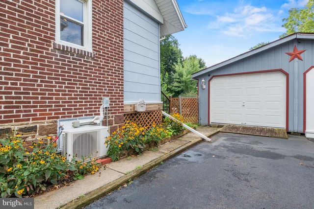 116 S 7TH ST, North Wales, PA 19454