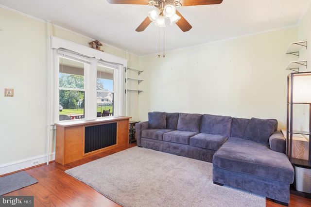 116 S 7TH ST, North Wales, PA 19454