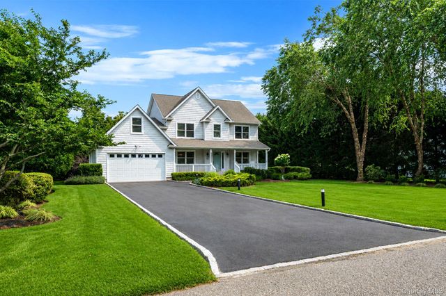 26 River Avenue, Eastport, NY 11941