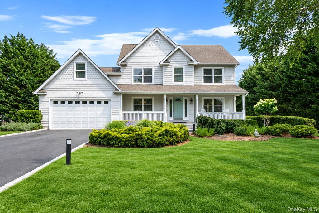 26 River Avenue, Eastport, NY 11941