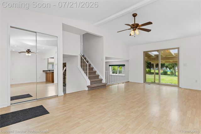 19272 Lloyd Drive, Clinton Charter Township, MI 48038