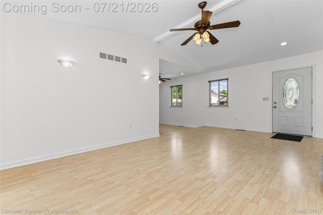 19272 Lloyd Drive, Clinton Charter Township, MI 48038