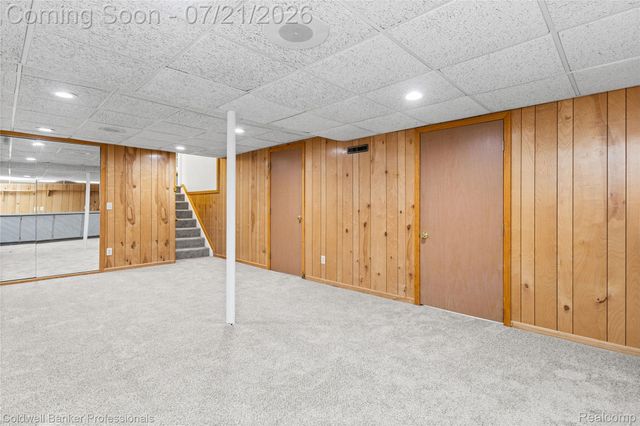 19272 Lloyd Drive, Clinton Charter Township, MI 48038