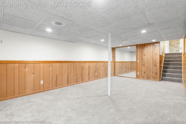 19272 Lloyd Drive, Clinton Charter Township, MI 48038