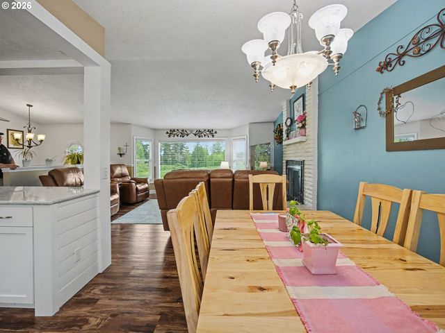 28705 Se HALEY Rd, Boring, OR 97009