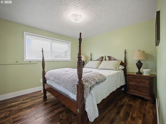 28705 Se HALEY Rd, Boring, OR 97009