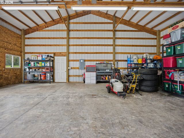 28705 Se HALEY Rd, Boring, OR 97009