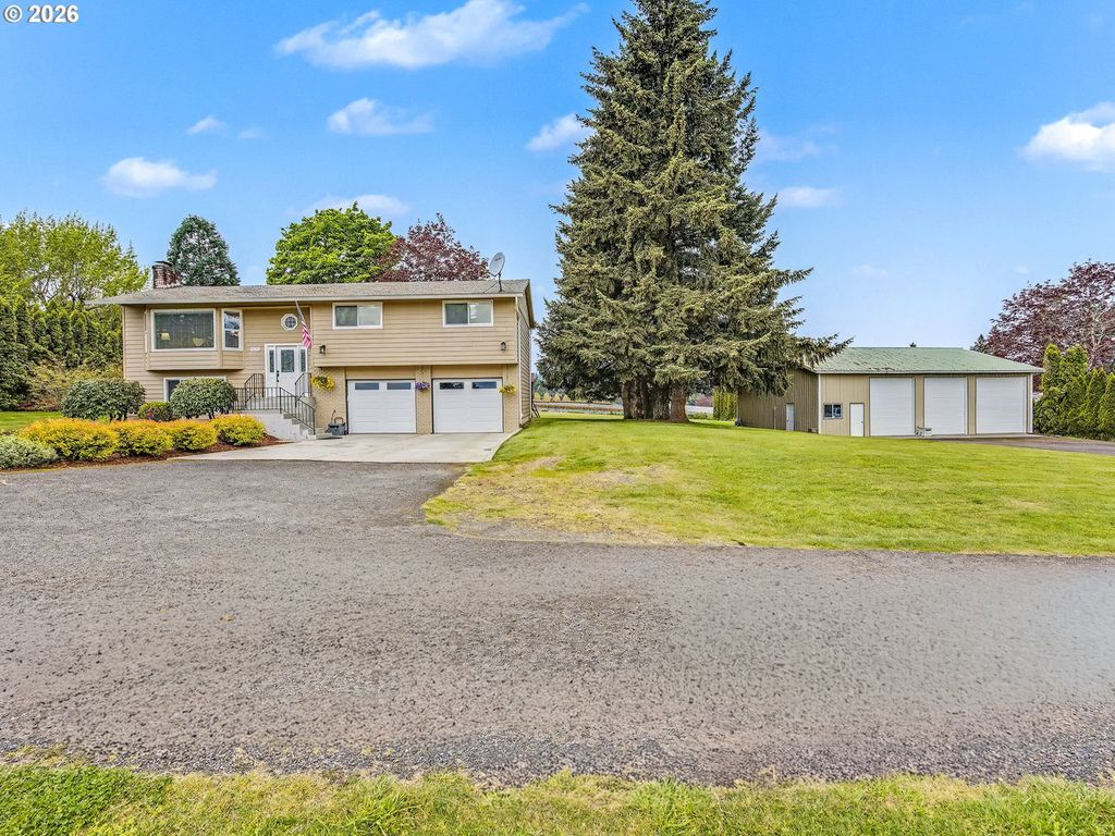 28705 Se HALEY Rd, Boring, OR 97009