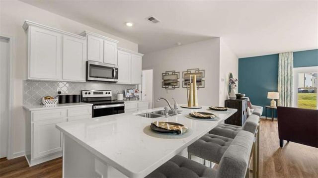 11964 Aukerman Way, Hampton, GA 30228