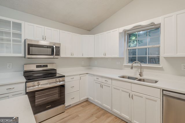 230 MIMOSA Lane, Stockbridge, GA 30281