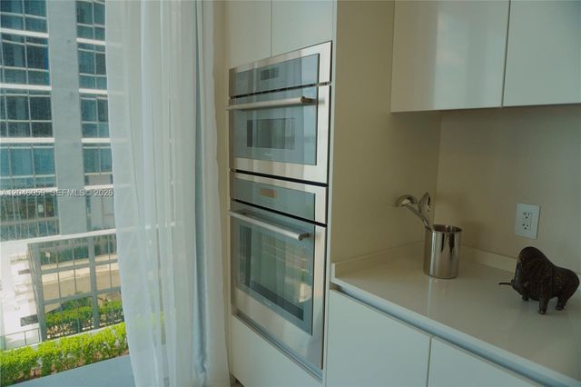 725 NE 24 St 401, Miami, FL 33137