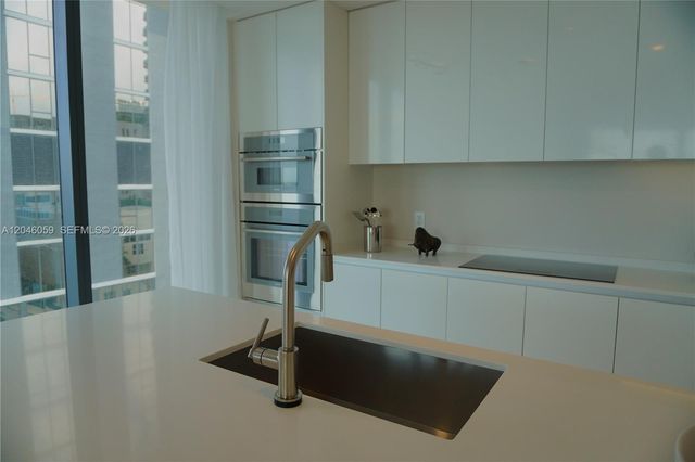 725 NE 24 St 401, Miami, FL 33137