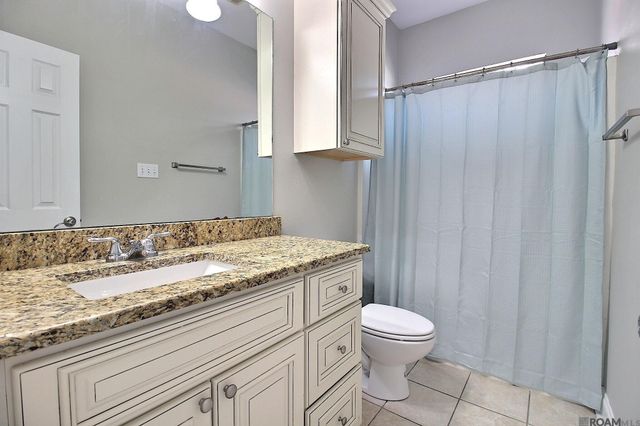 31025 Lake Spring Dr, Walker, LA 70785