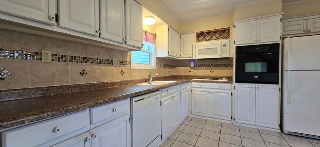 601 Lindenwood Drive, Belvidere, IL 61008