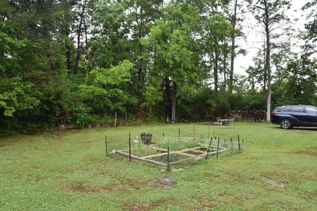 568 Woodcrest Dr, La Vergne, TN 37086