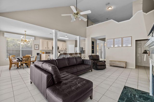 2372 Autumn Mist Court, League City, TX 77573