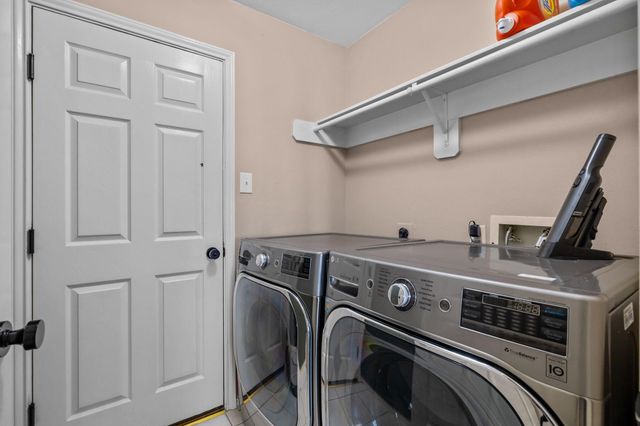 2372 Autumn Mist Court, League City, TX 77573