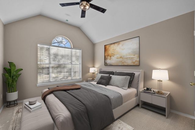 2372 Autumn Mist Court, League City, TX 77573