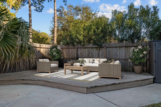 2372 Autumn Mist Court, League City, TX 77573