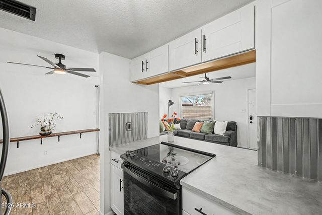 600 S DOBSON Road 98, Mesa, AZ 85202