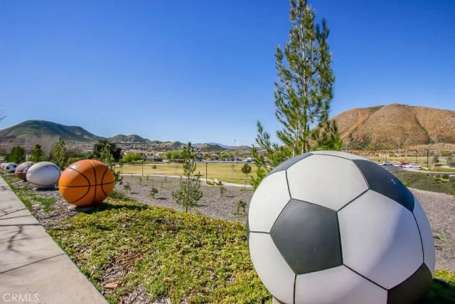34254 Woodmont, Lake Elsinore, CA 92532