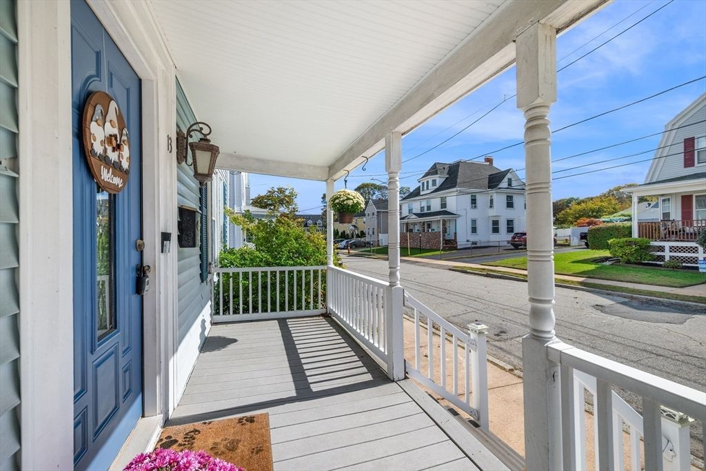 13 State St, Peabody, MA 01960