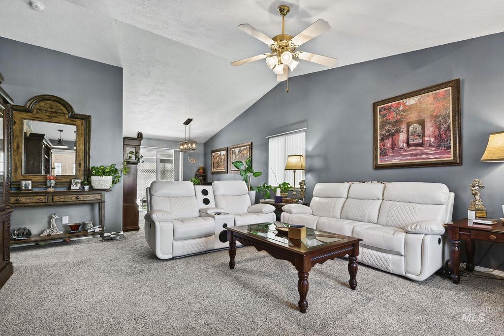 831 S Bristol, Nampa, ID 83651 photo 5