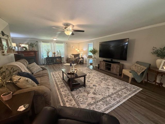 733 County Road 291, Bryant, AL 35958