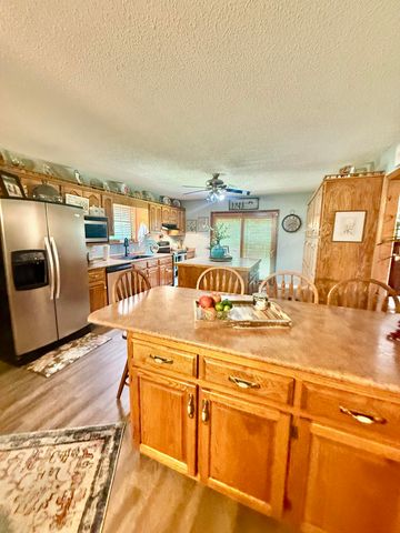 733 County Road 291, Bryant, AL 35958