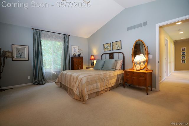 3531 Stoneridge Court, Commerce Charter Township, MI 48382