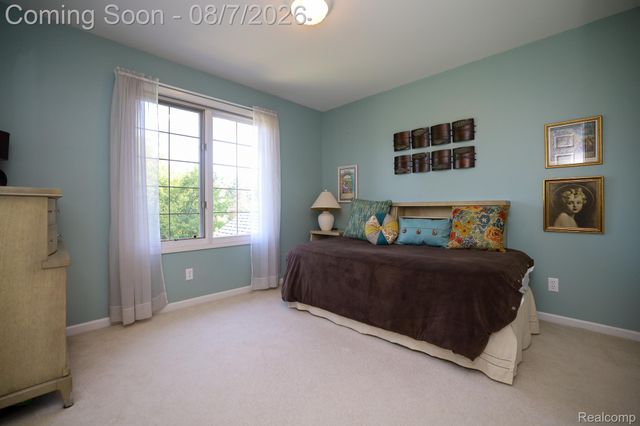 3531 Stoneridge Court, Commerce Charter Township, MI 48382