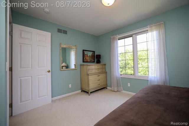 3531 Stoneridge Court, Commerce Charter Township, MI 48382