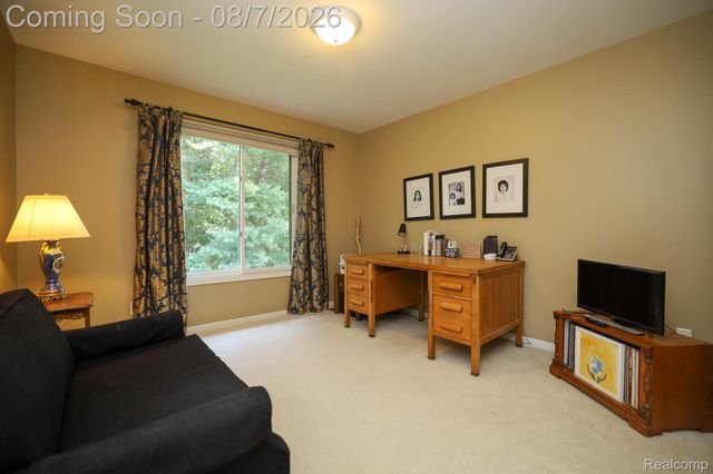 3531 Stoneridge Court, Commerce Charter Township, MI 48382