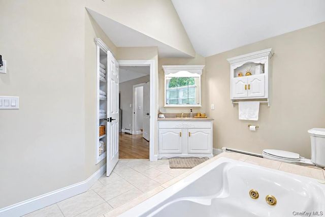 15 Hillcrest Avenue, Port Jefferson, NY 11777