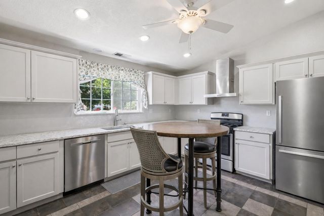 5482 Mesa Road, Gilroy, CA 95020