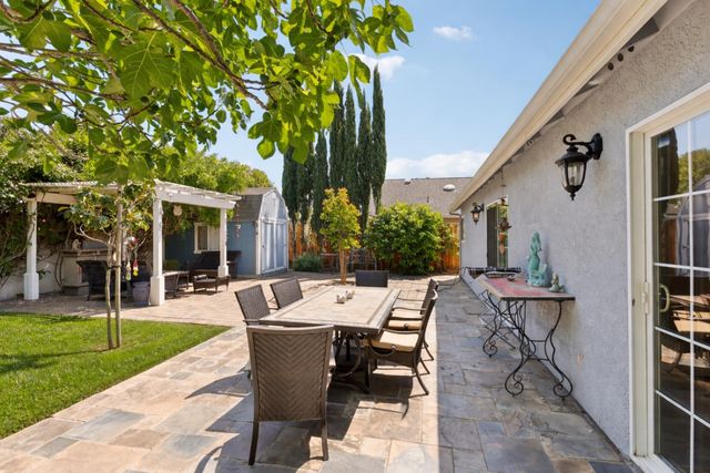 5482 Mesa Road, Gilroy, CA 95020