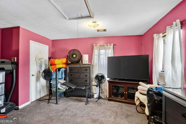 985 Farrington Place SE, Atlanta, GA 30315