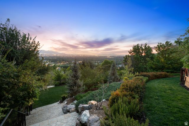6394 S CANYON COVE DR, Holladay, UT 84121