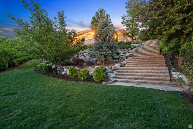 6394 S CANYON COVE DR, Holladay, UT 84121