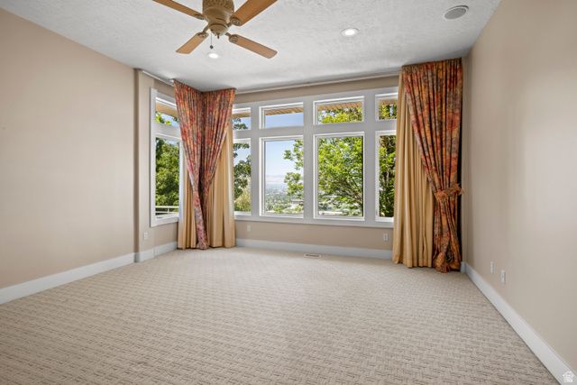 6394 S CANYON COVE DR, Holladay, UT 84121