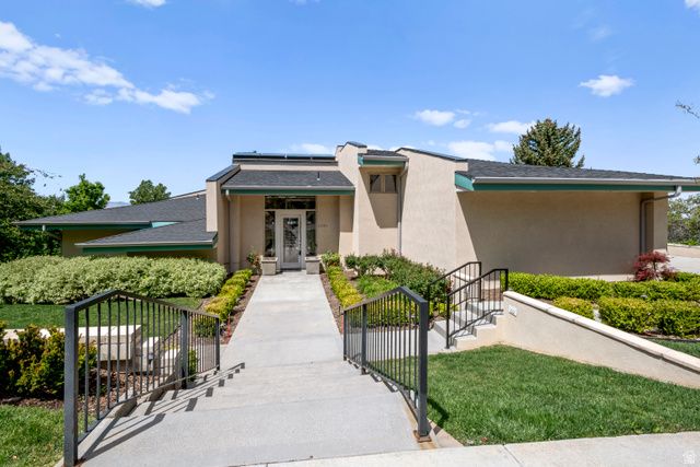 6394 S CANYON COVE DR, Holladay, UT 84121