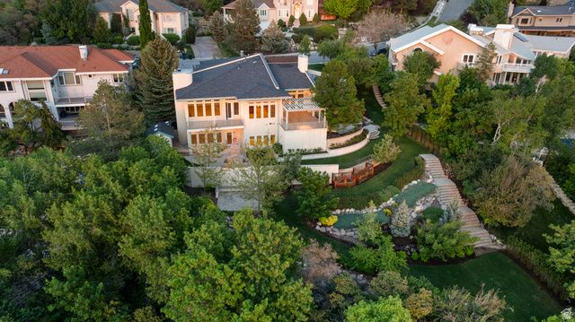 6394 S CANYON COVE DR, Holladay, UT 84121