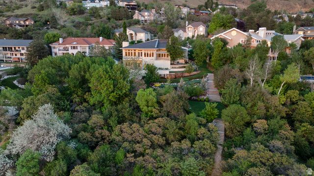 6394 S CANYON COVE DR, Holladay, UT 84121