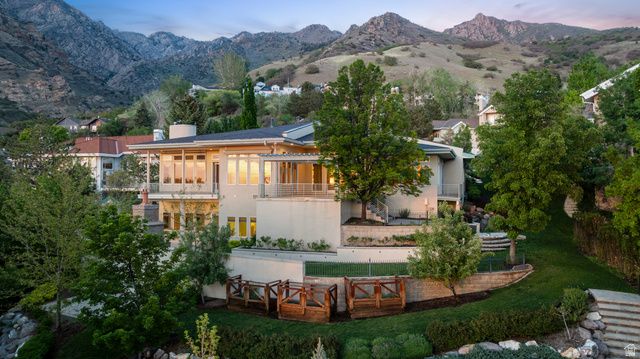 6394 S CANYON COVE DR, Holladay, UT 84121