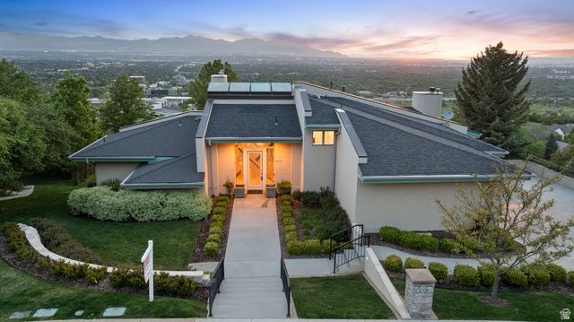 6394 S CANYON COVE DR, Holladay, UT 84121