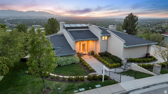 6394 S CANYON COVE DR, Holladay, UT 84121