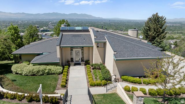 6394 S CANYON COVE DR, Holladay, UT 84121