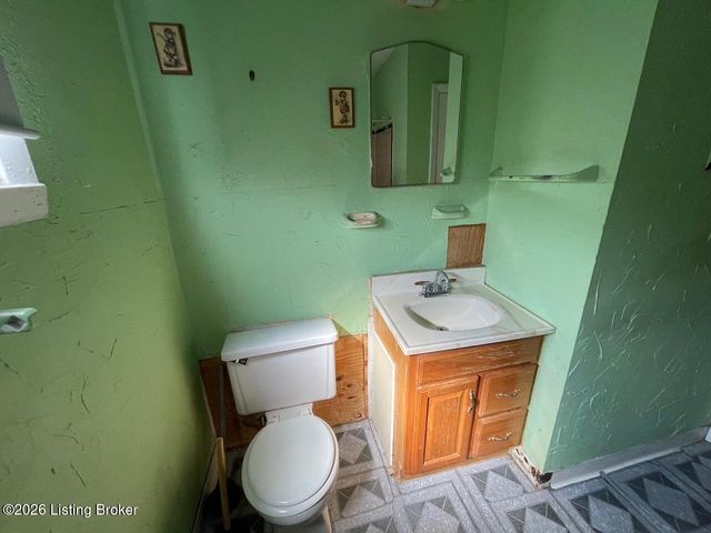 5107 Monticello Ave, Louisville, KY 40218